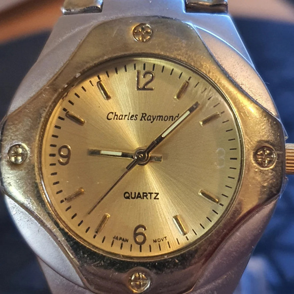 2 for $20😃Charles Raymond Silver/Goldtone Stainless Steel Men's Watch - Picture 1 of 3